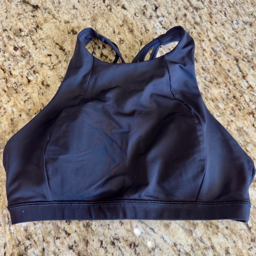 Lululemon High Neck Strappy Back Sports Bra - 8 - Black